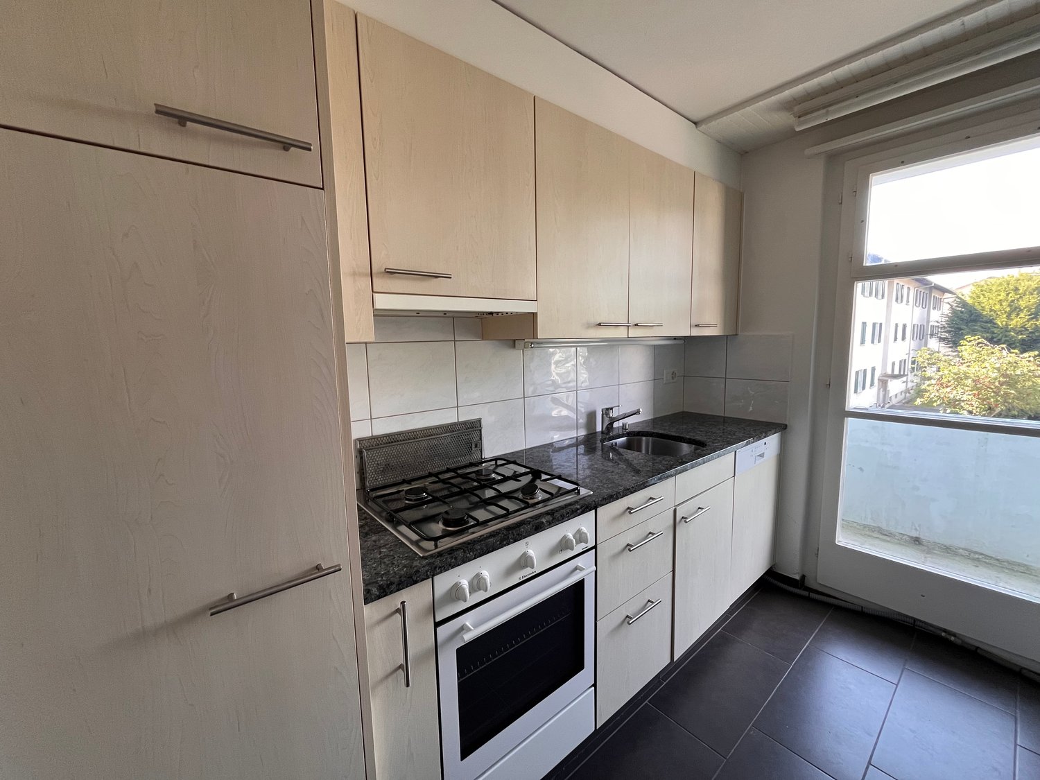 4 rooms apartment, photo 1 of 9
