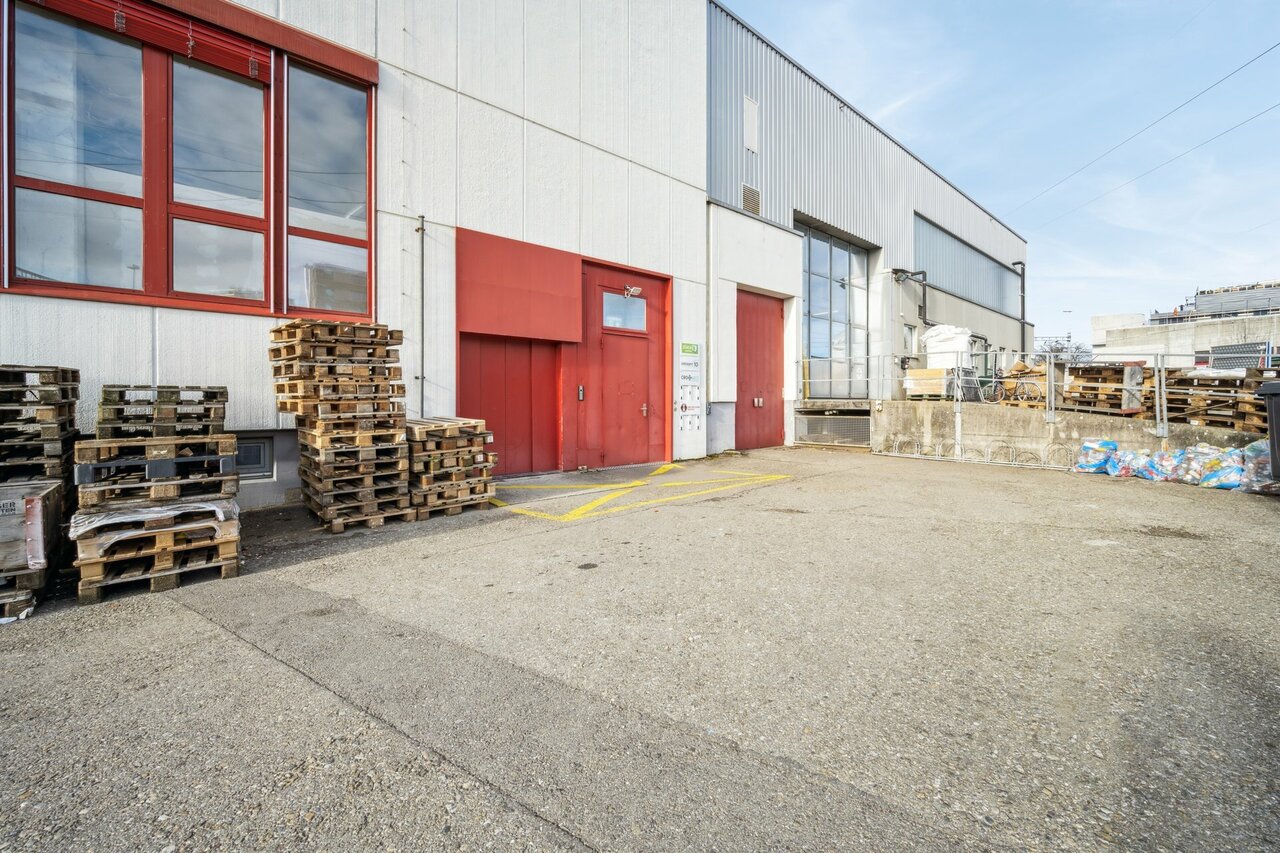790m² commercial, photo 9 of 10