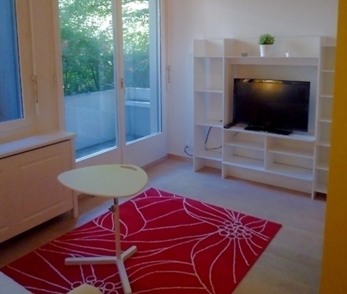 2 rooms furnished flat, photo 1 of 5