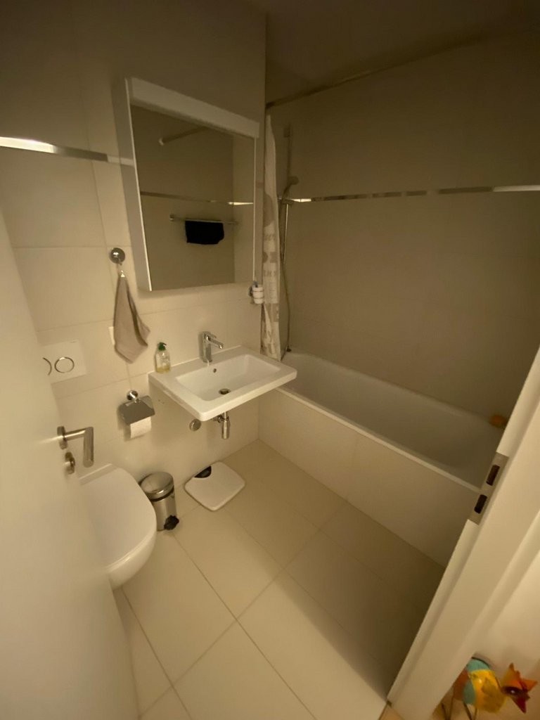 5 rooms apartment, photo 8 of 8