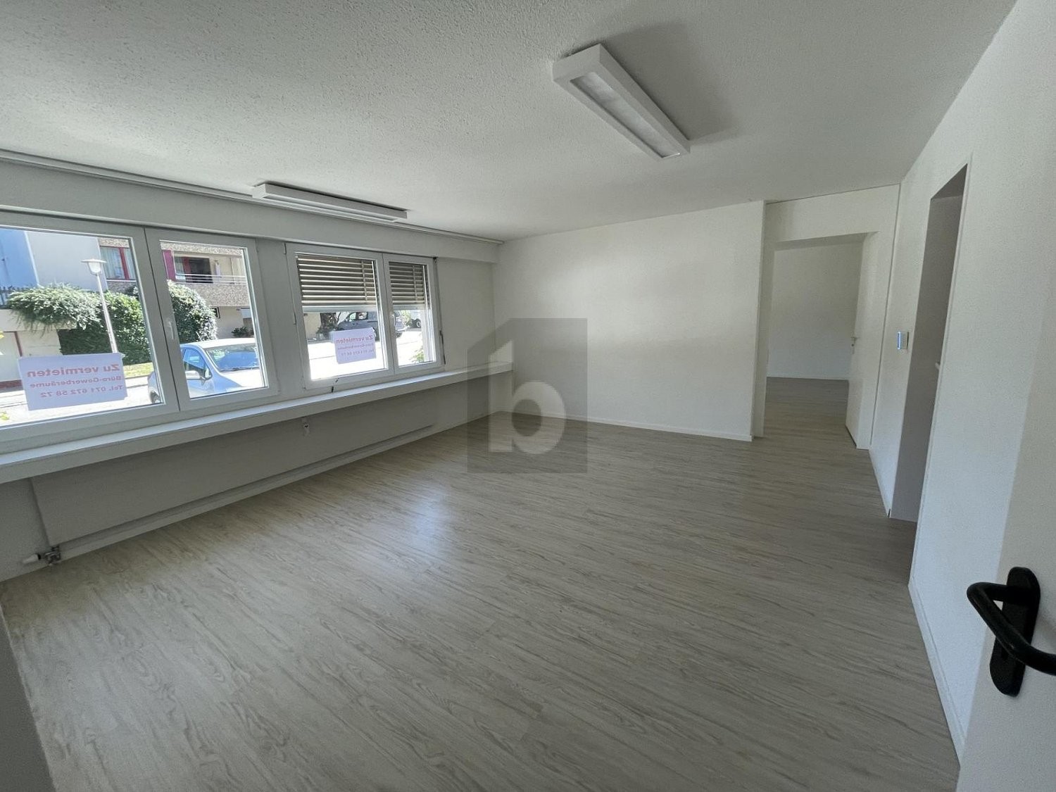 60m² office, photo 3 of 4