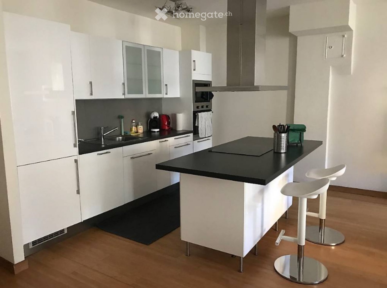 3 rooms apartment, photo 3 of 4