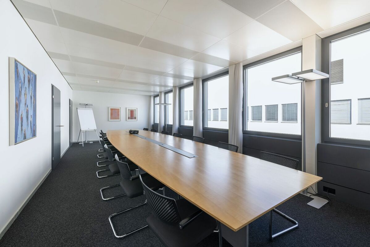 1700m² office, photo 7 of 10