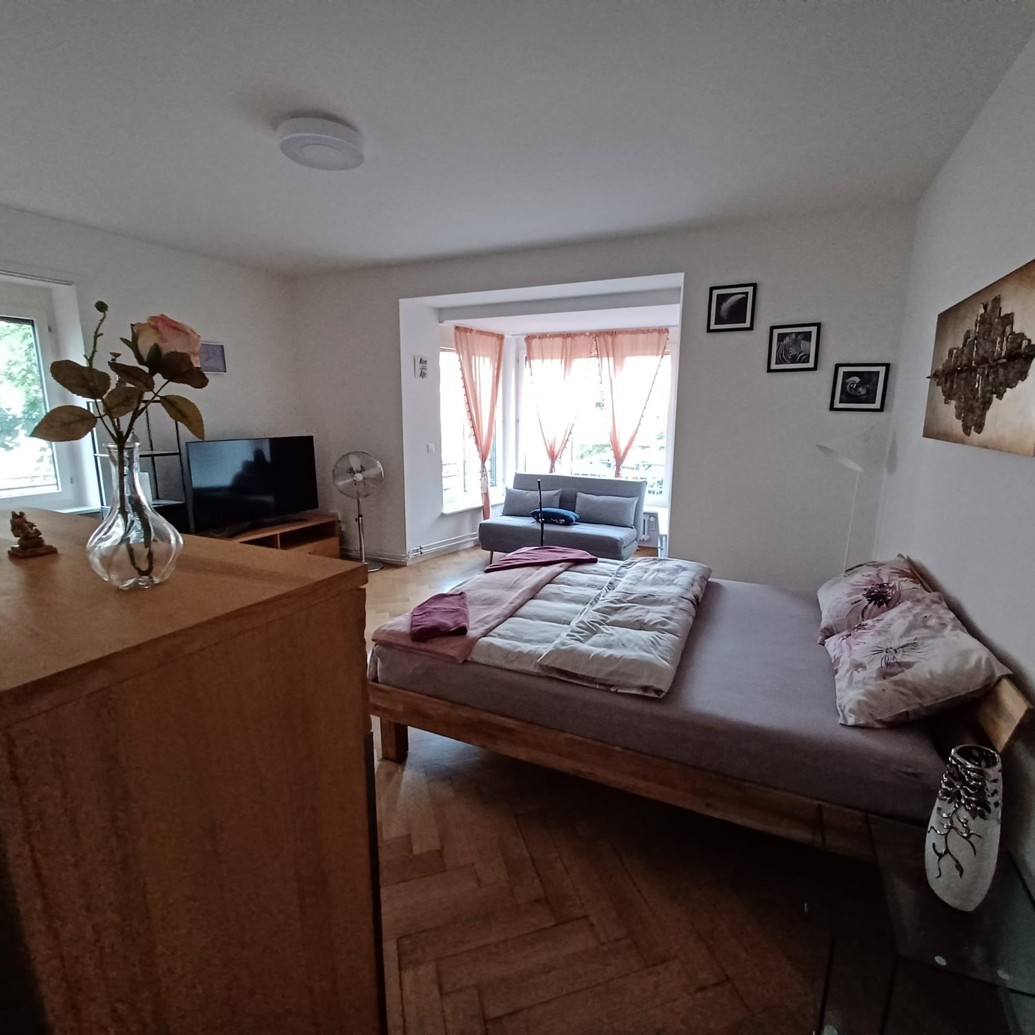 1 ½ Zimmer möblierte Wohnung