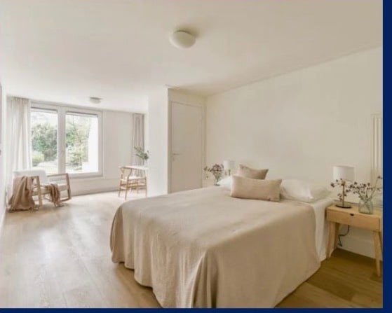 1 room single room
Seasonal room for rent in villa
Available from 1 November
Parking space
Shared kitchen
Minimum 6 months payable in advance and 3 months guarantee
Maximum lease 1 year
Visit from 26/9/2026, photo 2 of 4