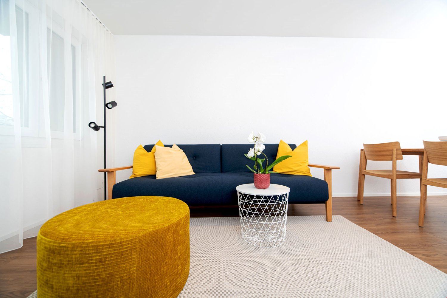 2 ½ rooms furnished flat