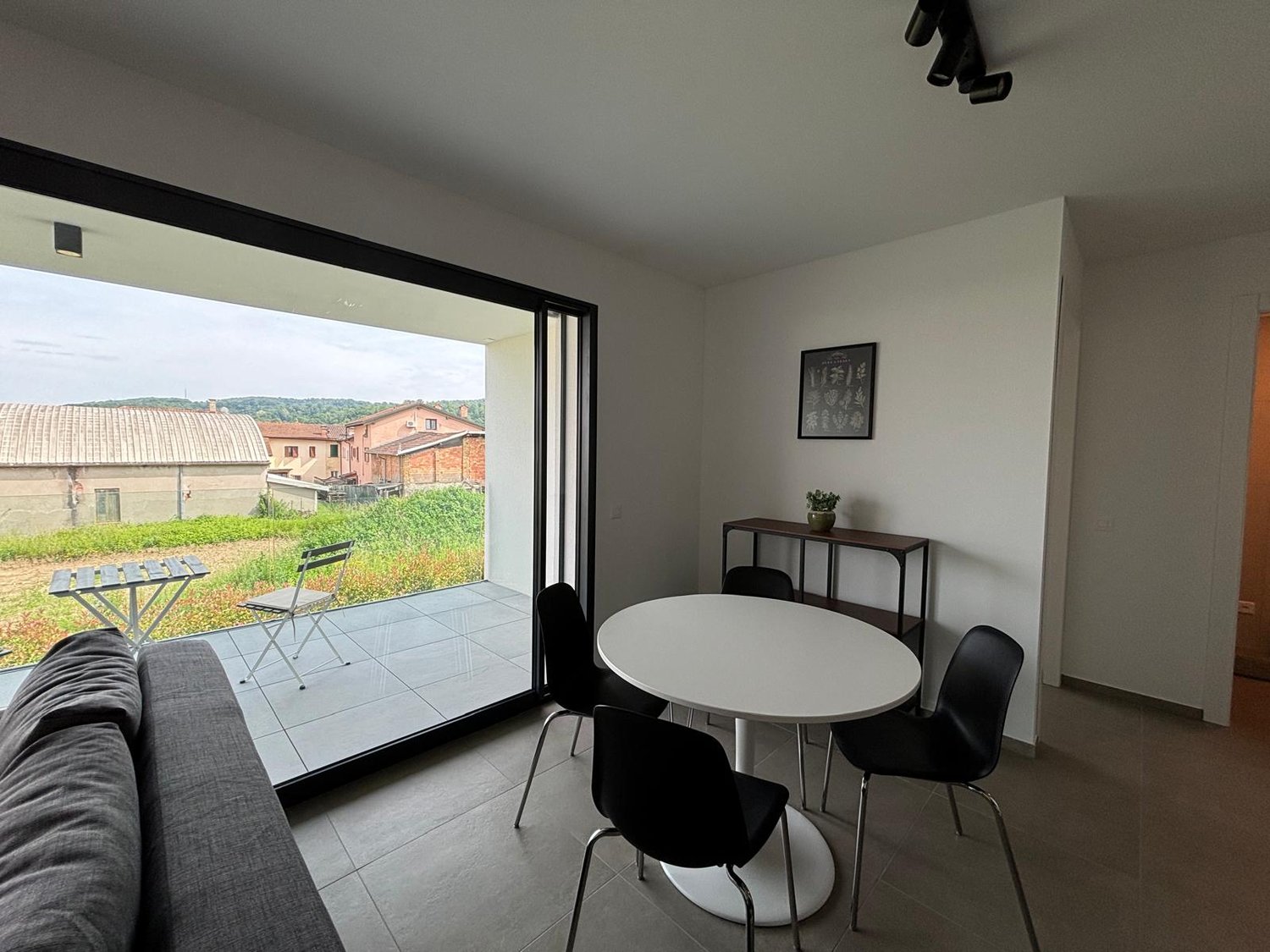 2 ½ pièces appartement meublé