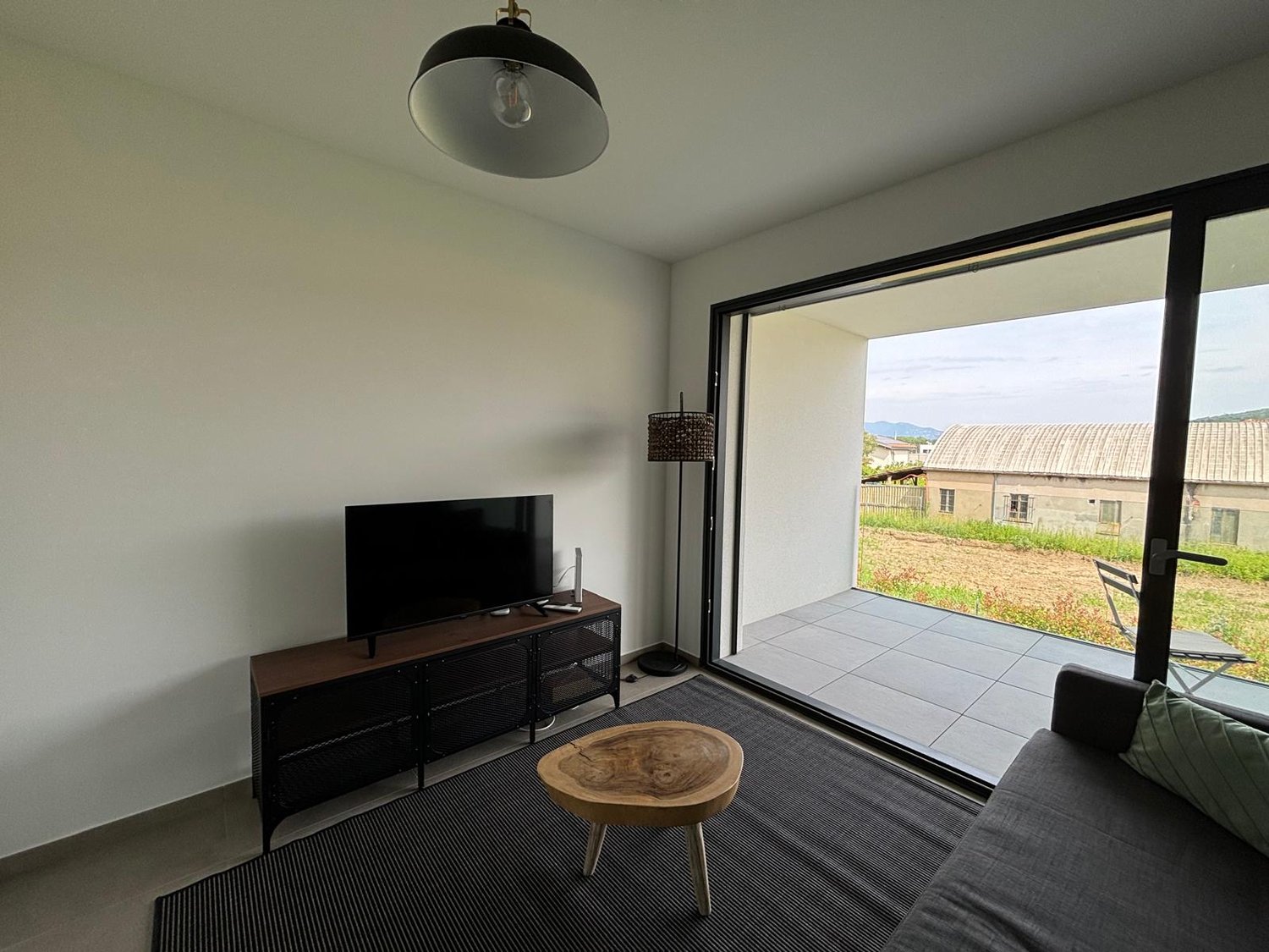 2 ½ pièces appartement meublé