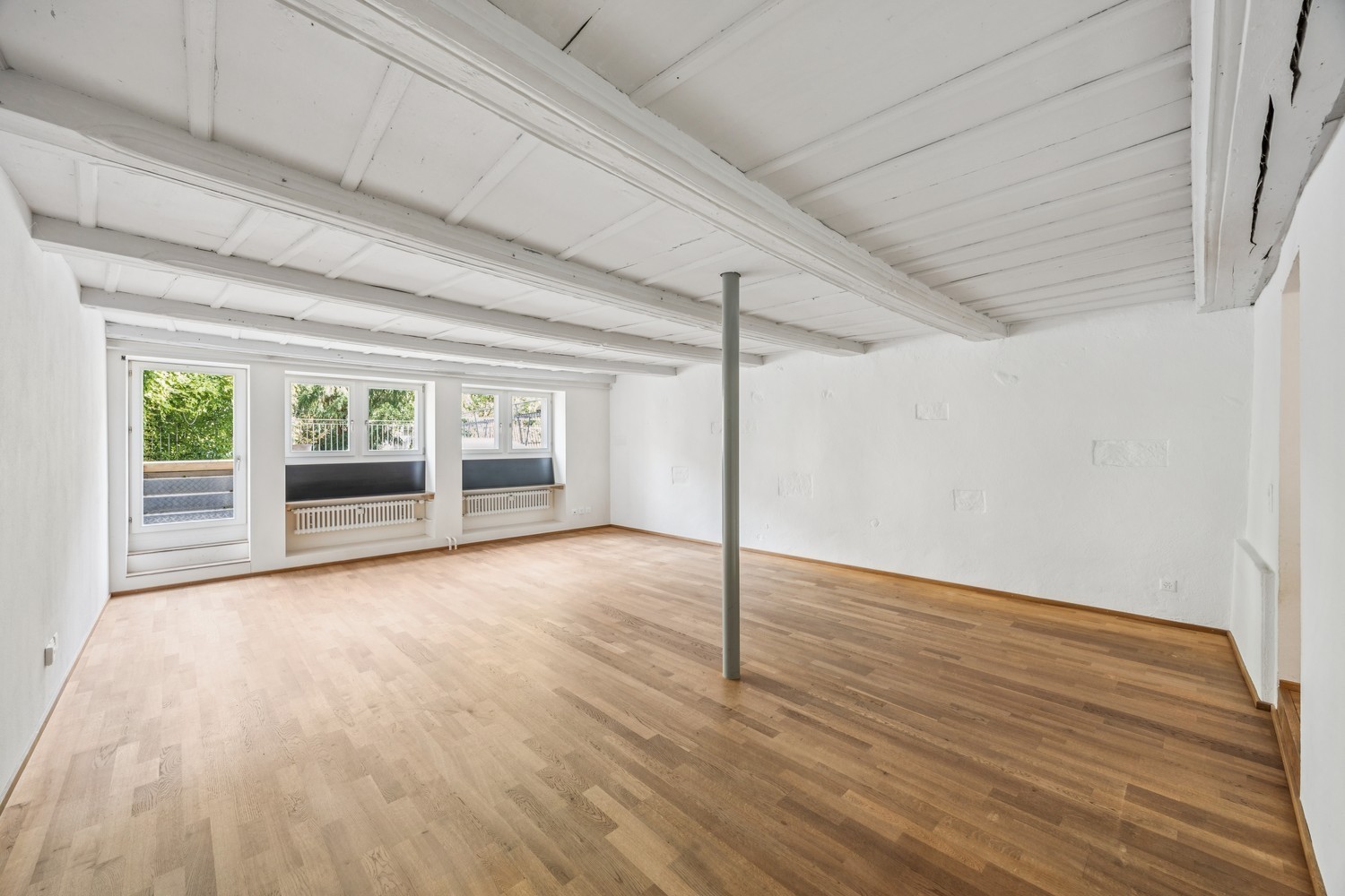 2 rooms apartment, photo 1 of 4
