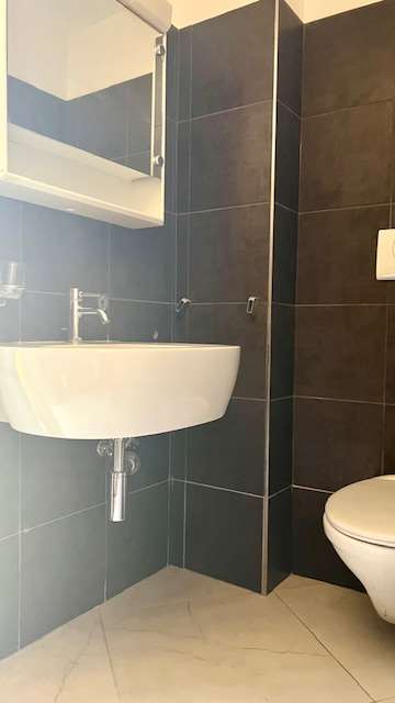 4 rooms single house