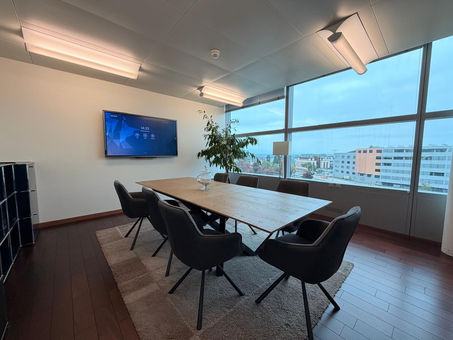 115m² office, photo 1 of 10