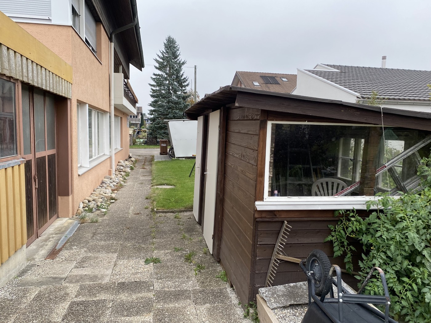80m² commerciale