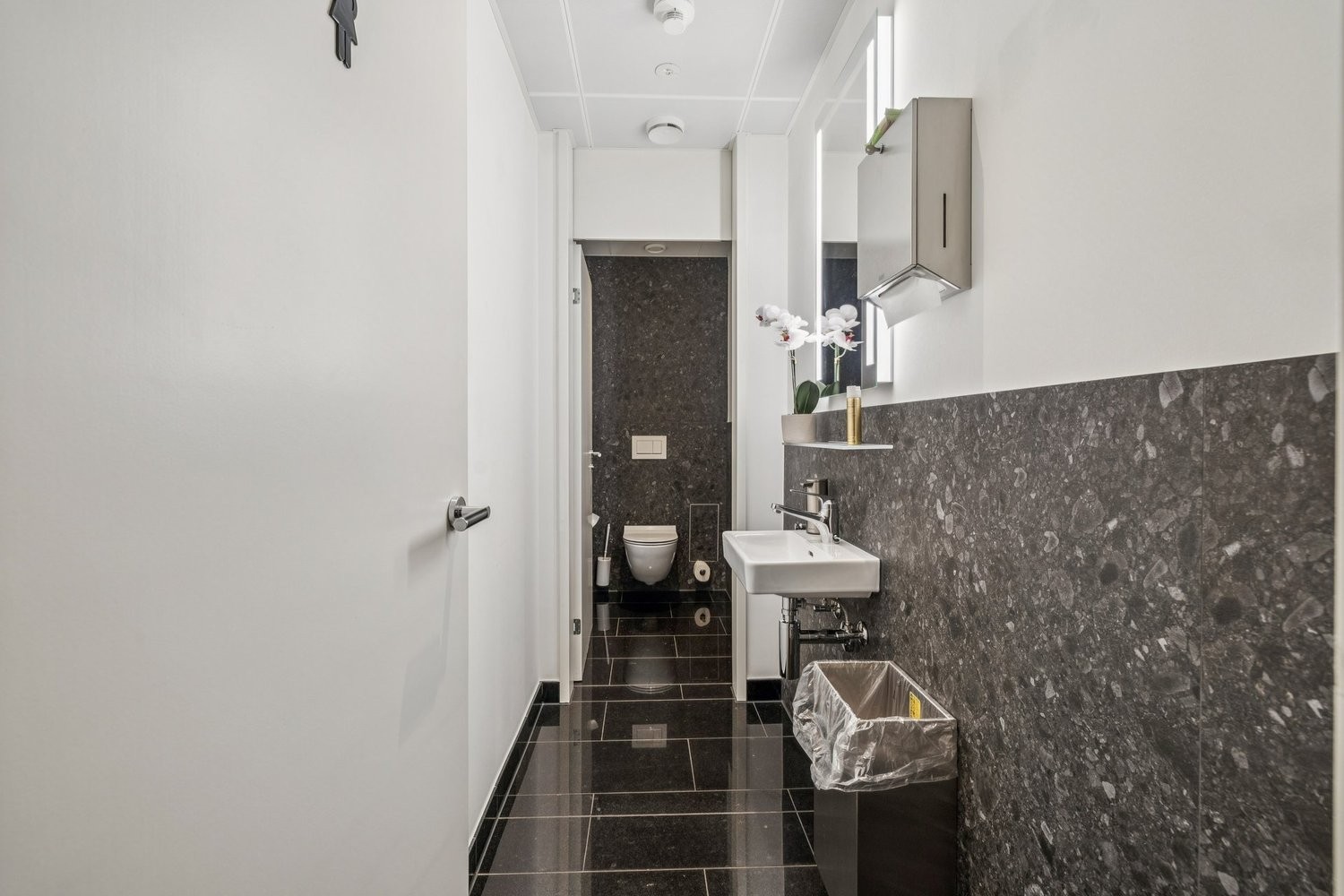 236m² office, photo 6 of 10