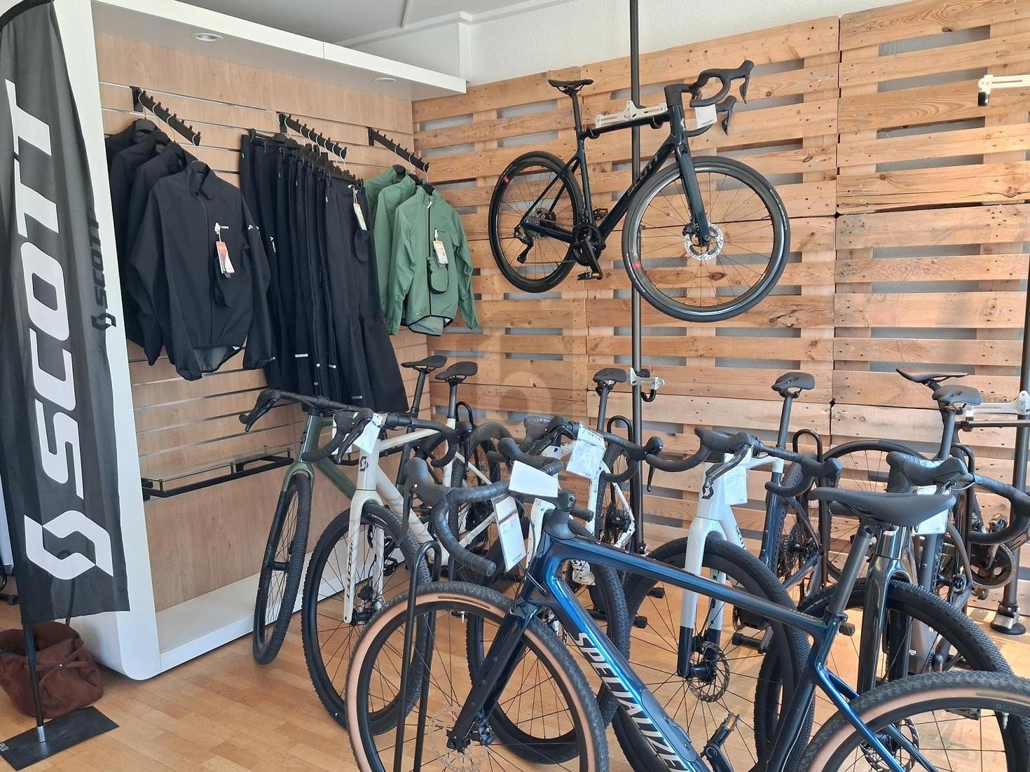 36m² shop, photo 3 of 4