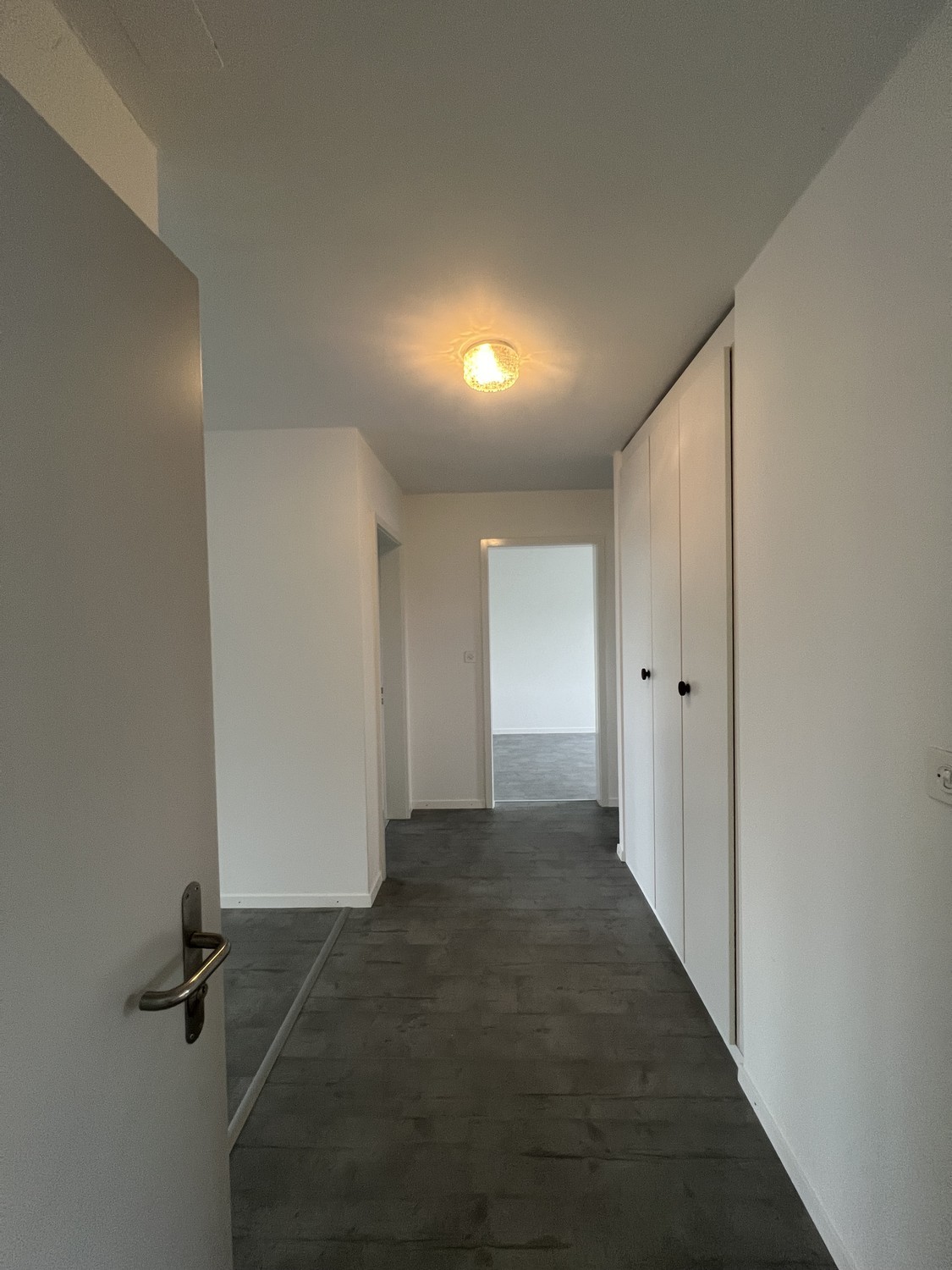 3 rooms apartment, photo 1 of 6
