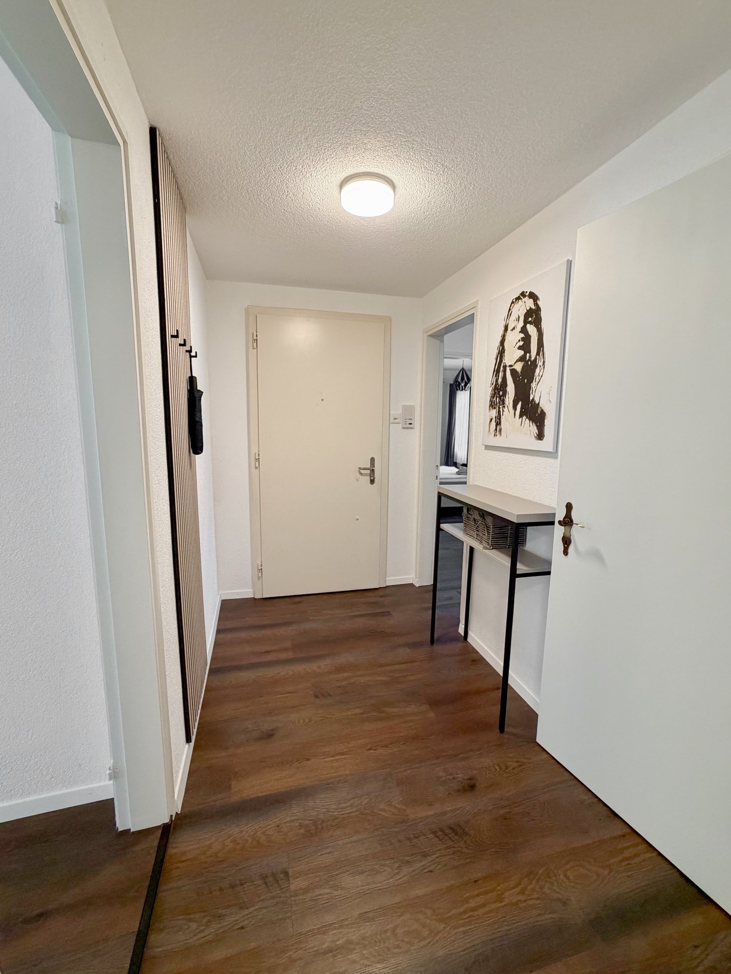 4 ½ Zimmer möblierte Wohnung