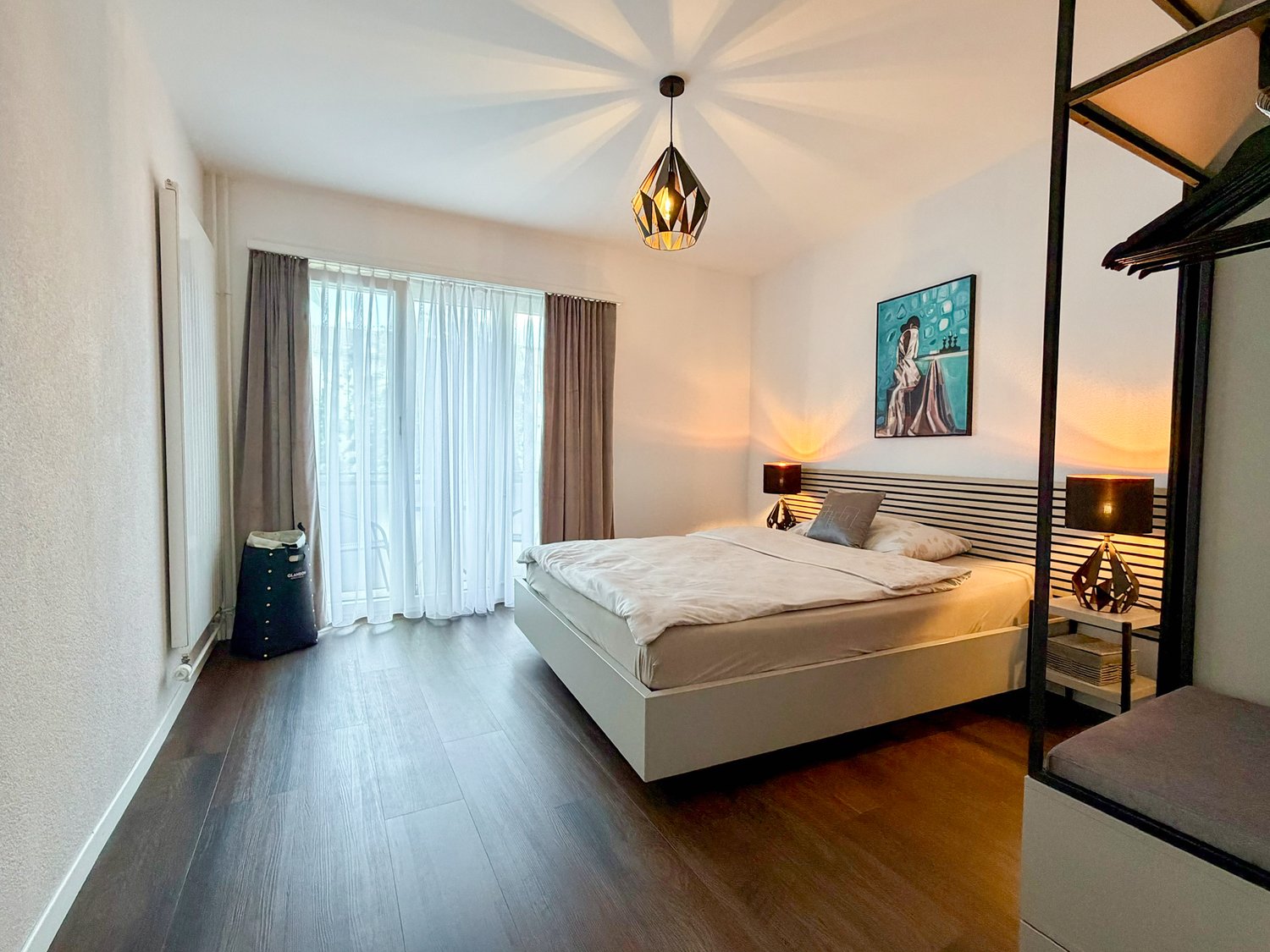 4 ½ Zimmer möblierte Wohnung