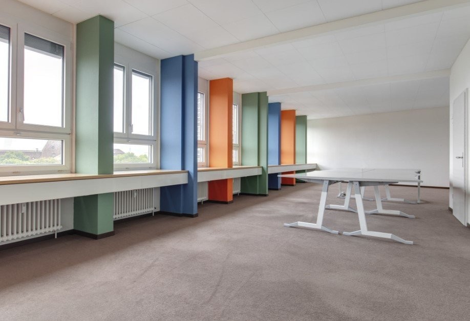 245m² office, photo 5 of 6