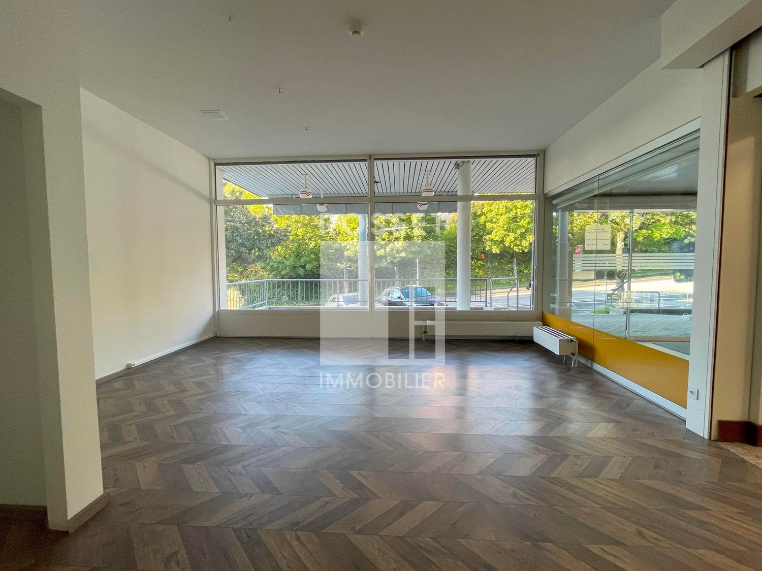 51m² shop, photo 5 of 6