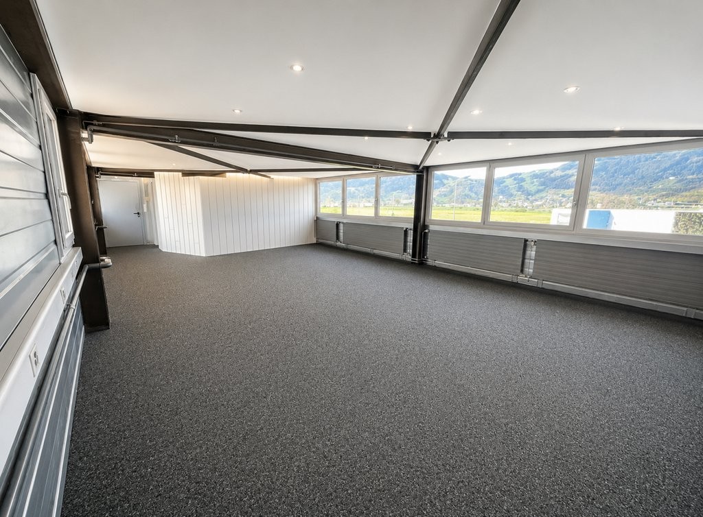 80m² office, photo 2 of 5