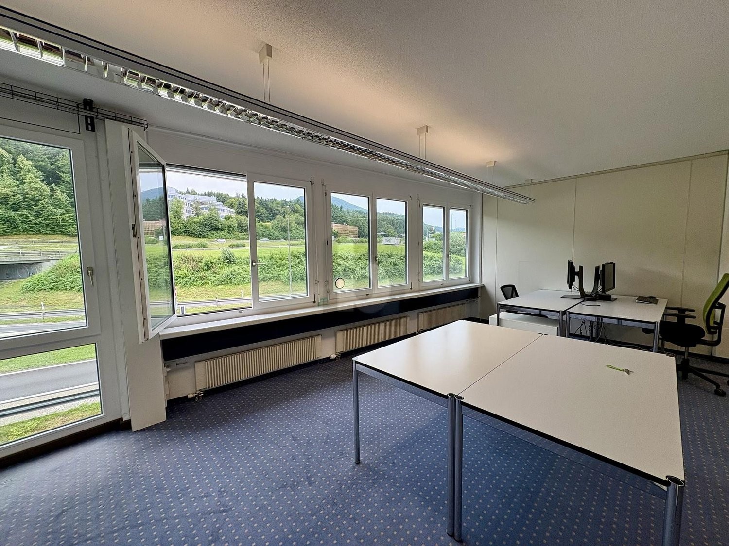 35m² office