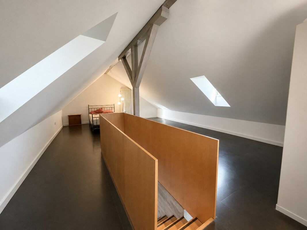 Appartement mansardé de 2 ½ pièces