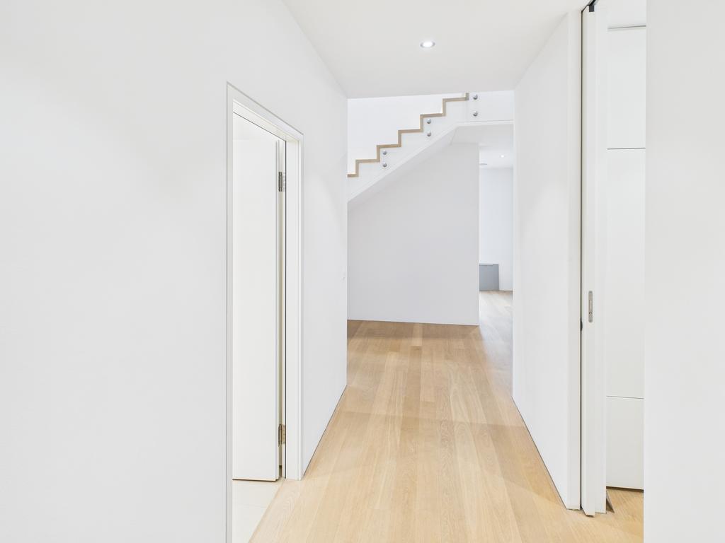 3 ½ rooms apartment, photo 1 of 10