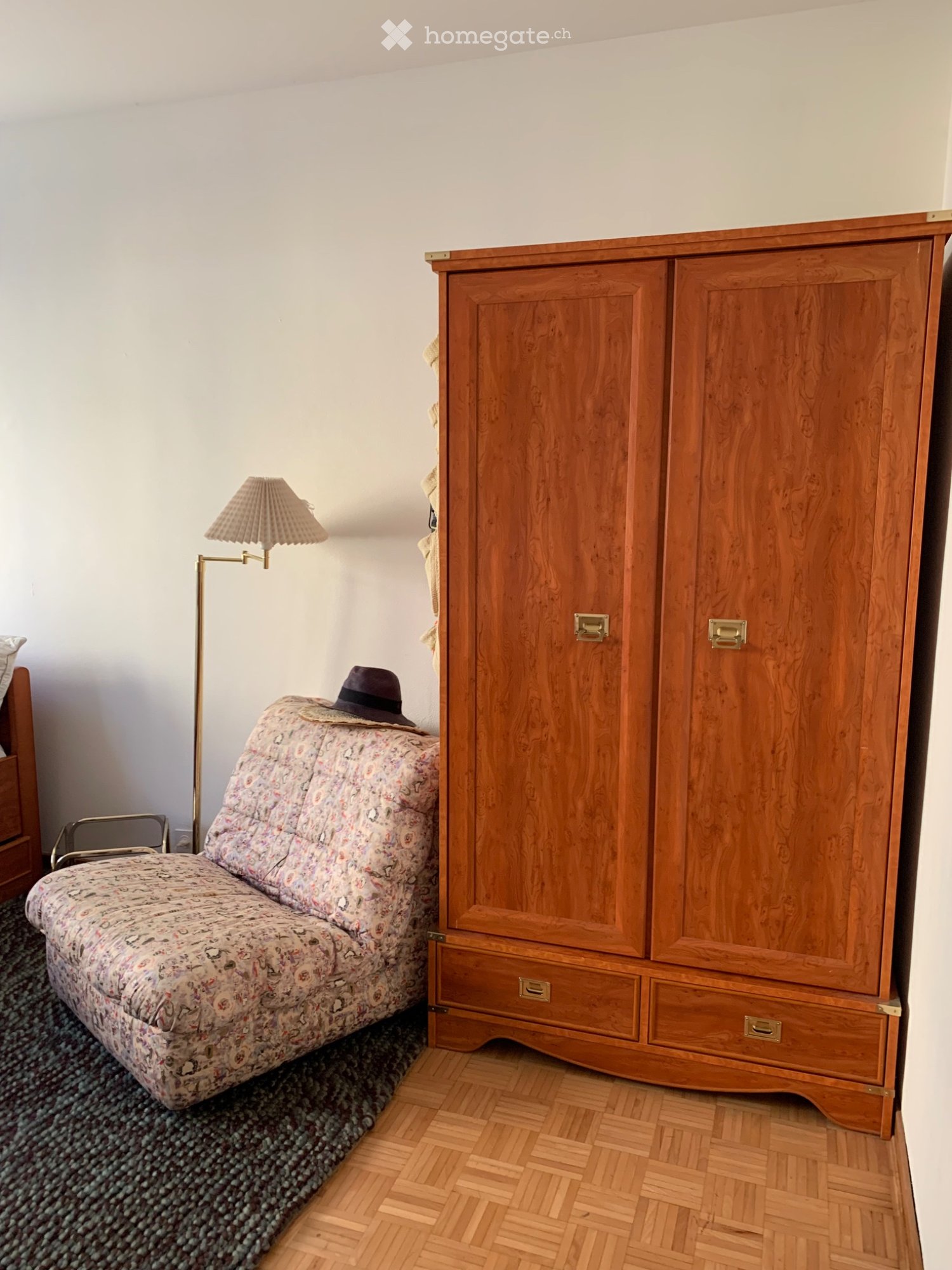 1 room single room