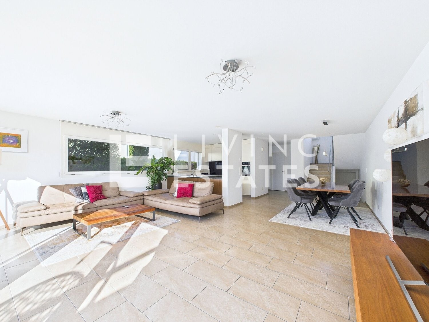 5 ½ rooms duplex house, photo 2 of 10