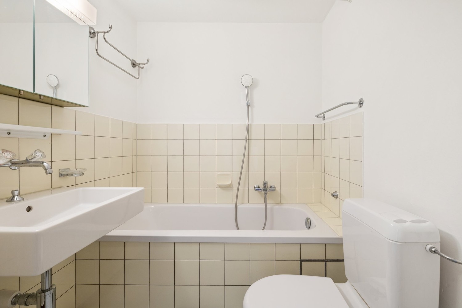 2 rooms apartment, photo 6 of 7