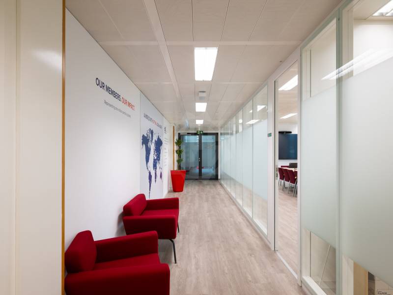 450m² office, photo 7 of 10