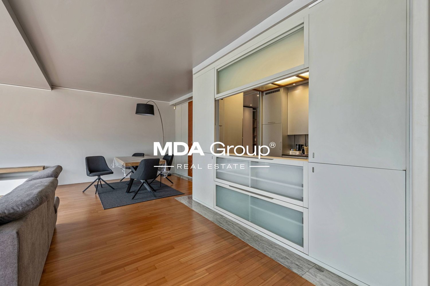 4 rooms apartment, photo 10 of 10