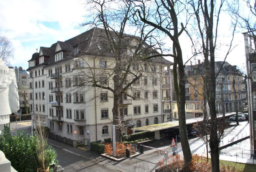 118m² office, photo 1 of 7
