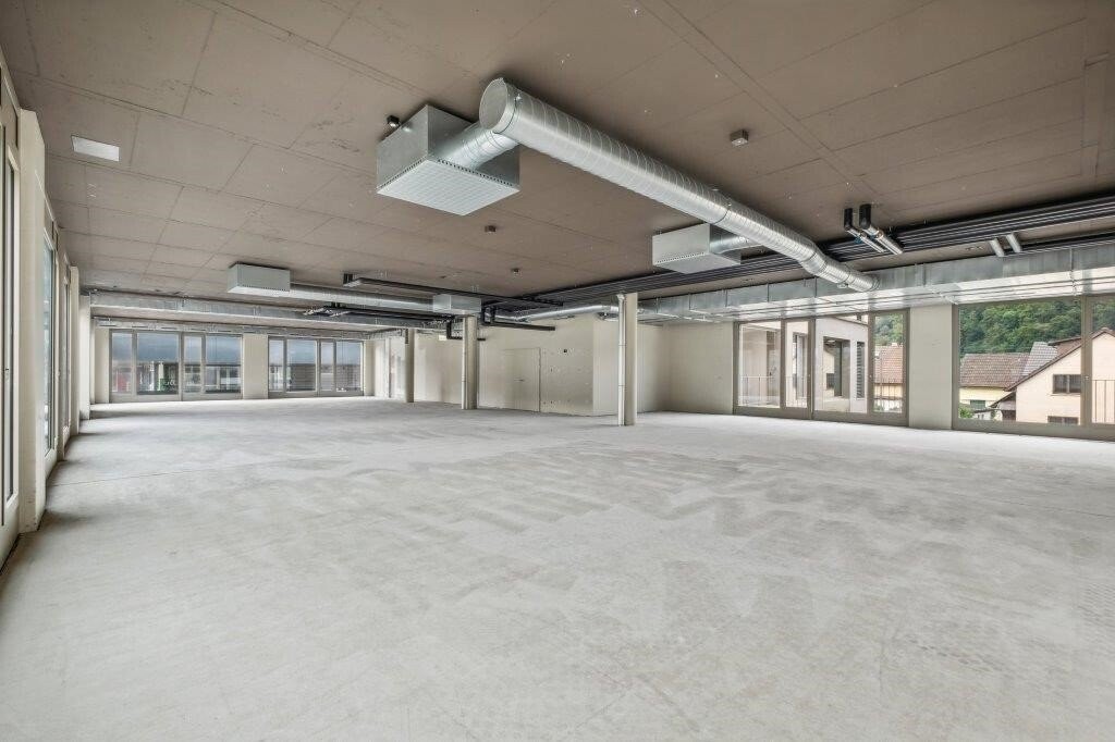 1256m² bureau