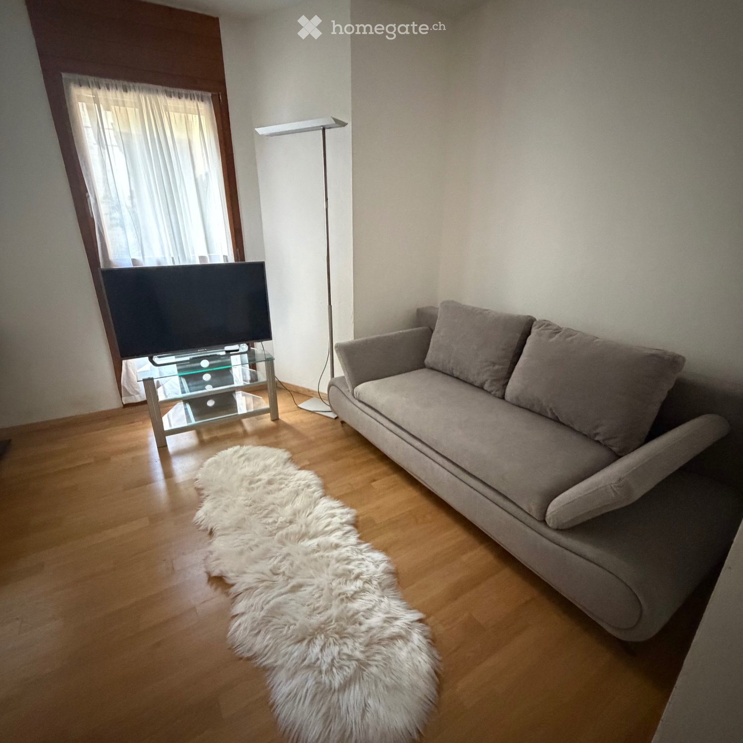 1 room single room