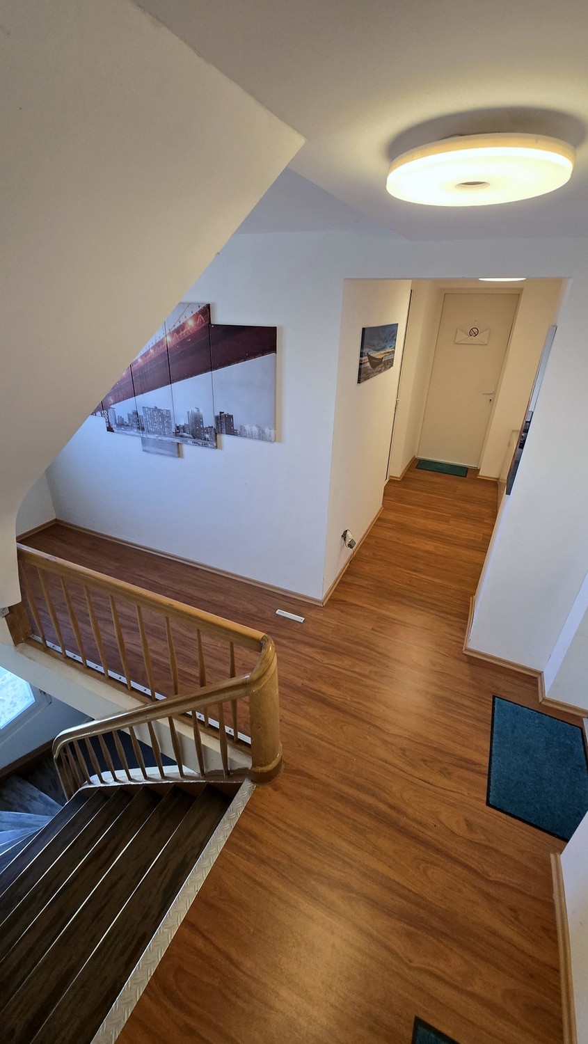 10 pièces maison individuelle