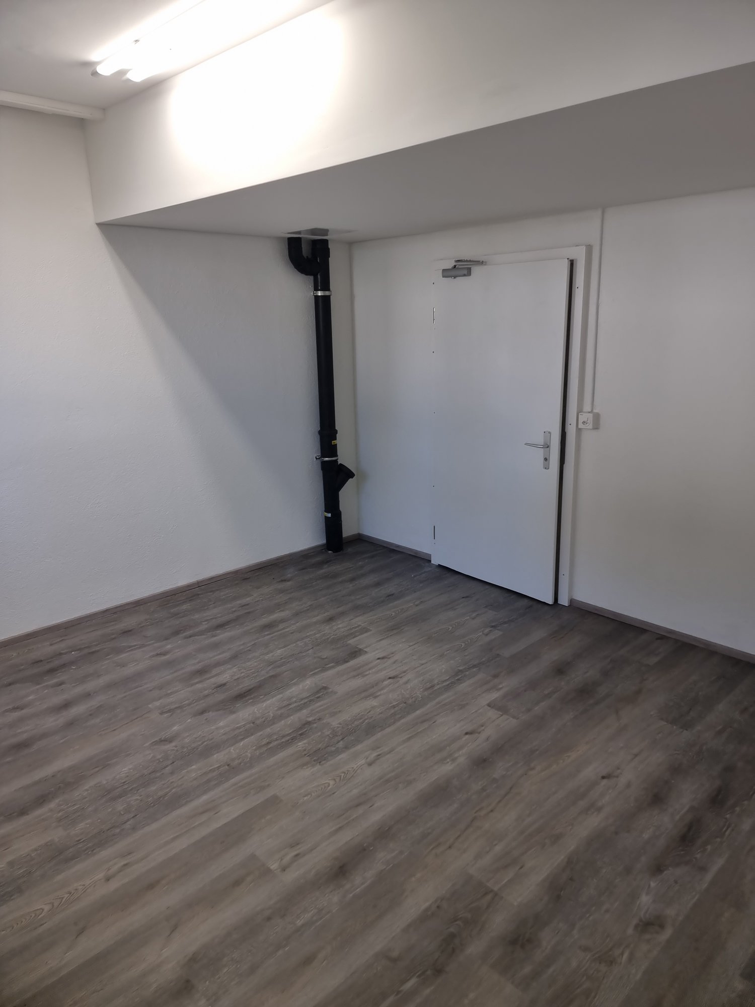 Cellar compartment, photo 1 of 2