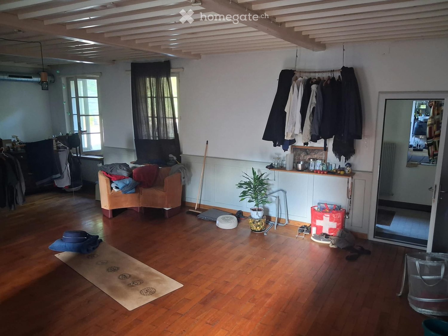 1 room single room