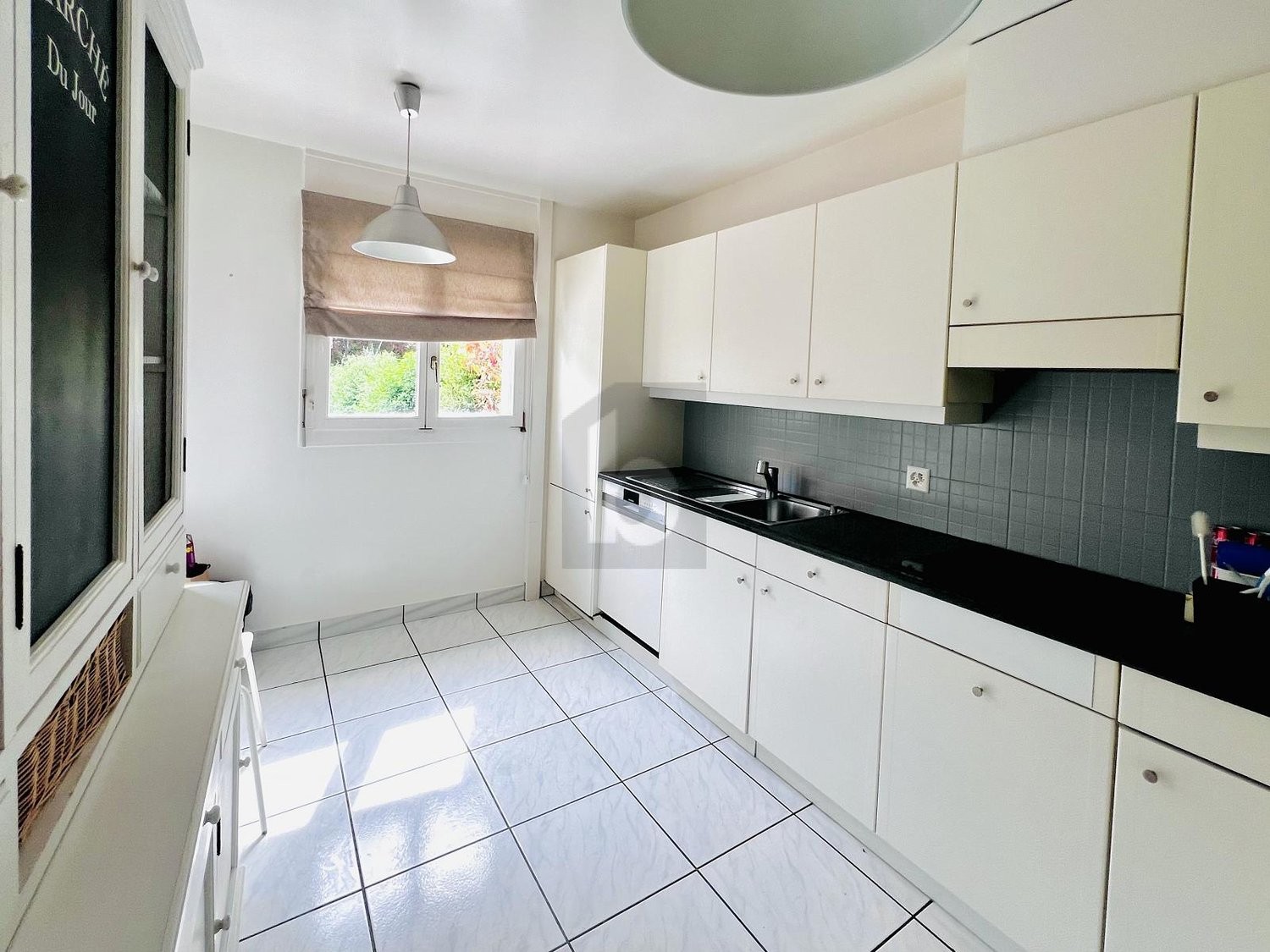 8 rooms duplex house