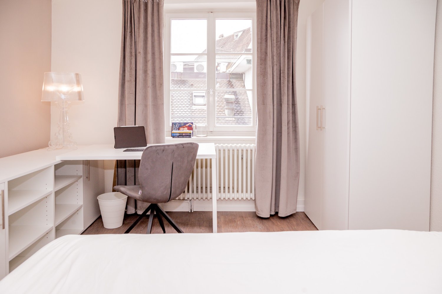 2 room furnished flat