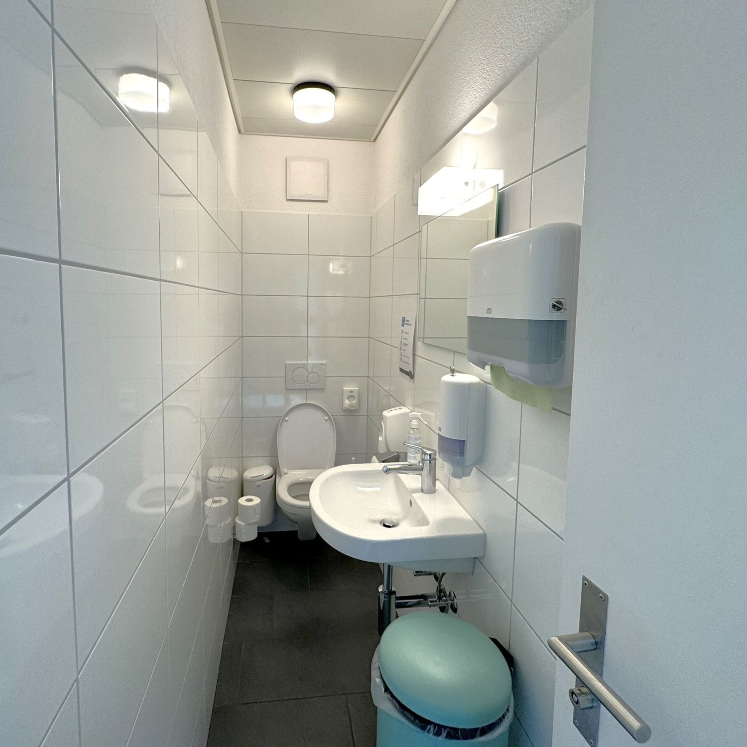 93m² commercial, photo 5 of 10