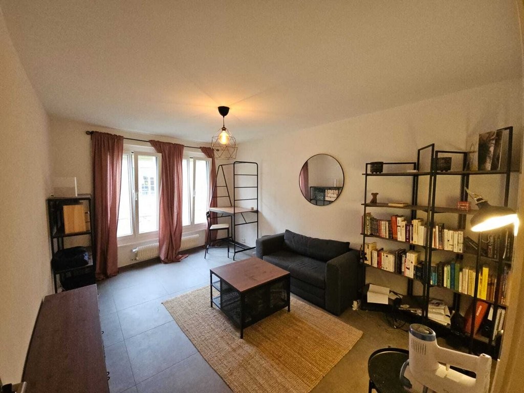 2 rooms apartment, photo 2 of 7