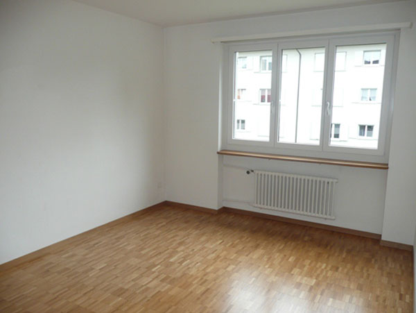 2 rooms apartment, photo 2 of 4