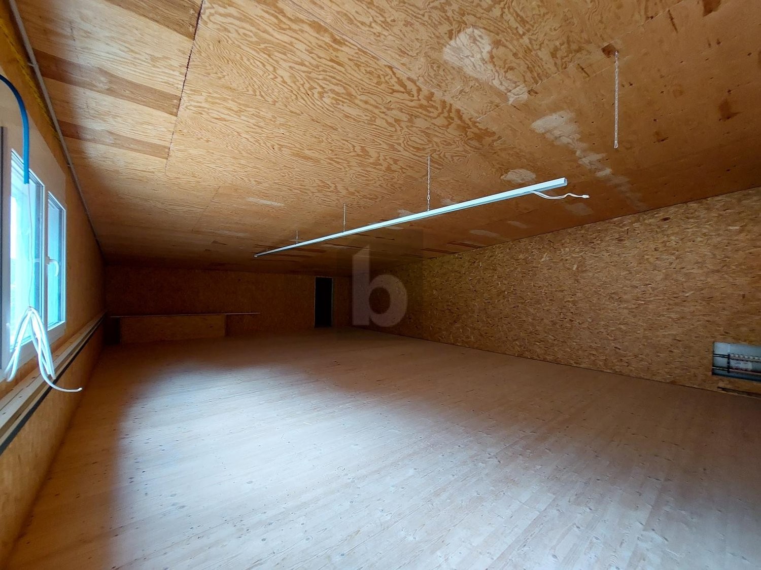 68m² office, photo 2 of 4