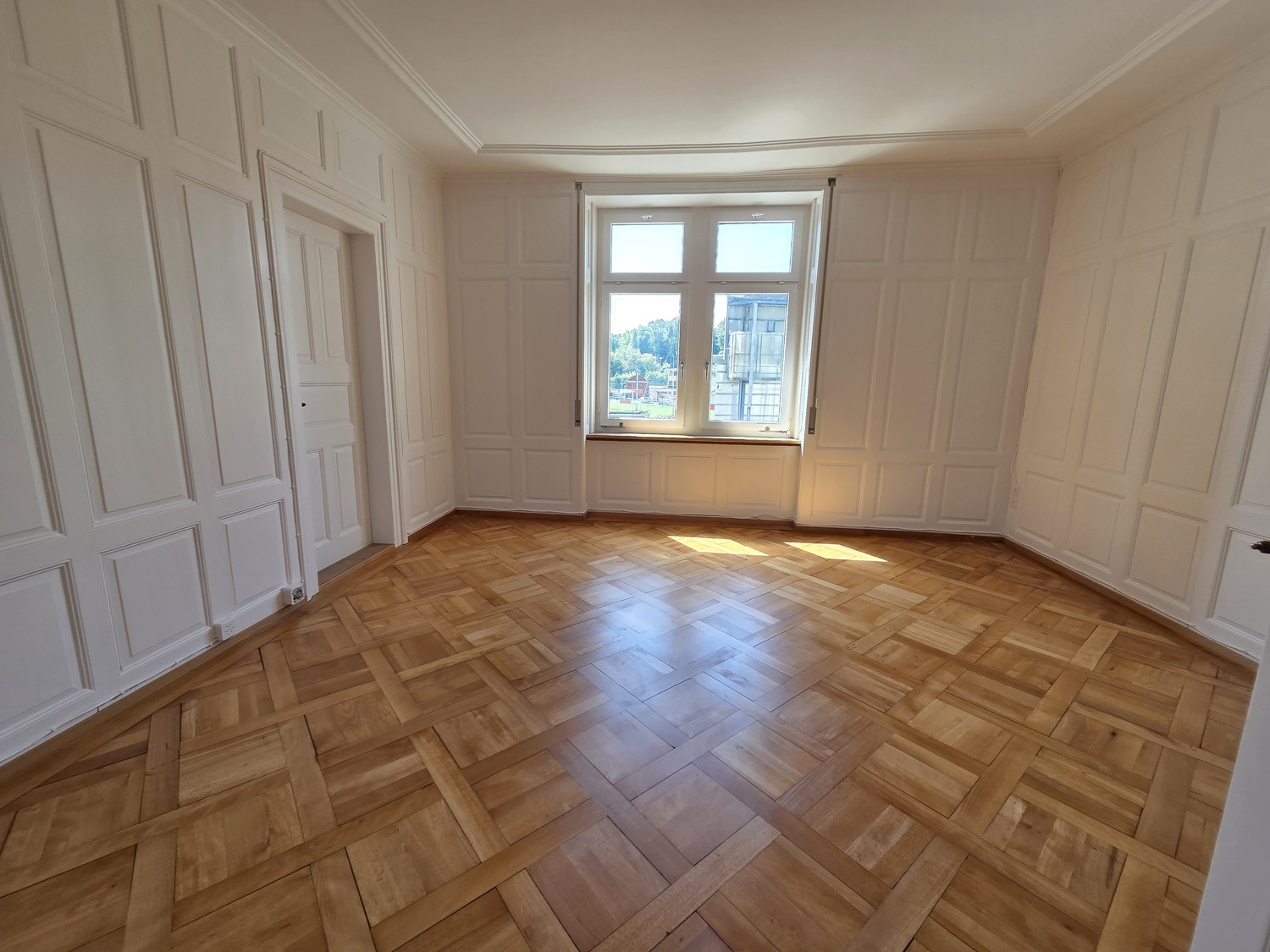5 rooms apartment, photo 8 of 10
