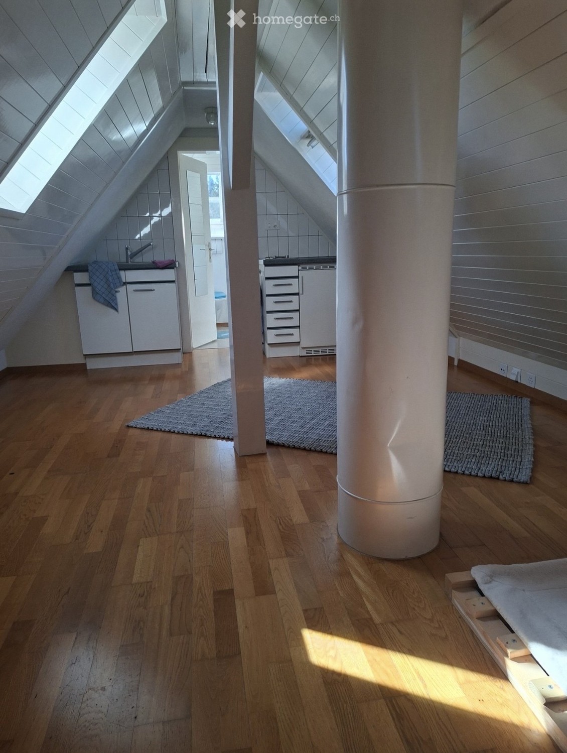 1 room apartment, photo 3 of 3
