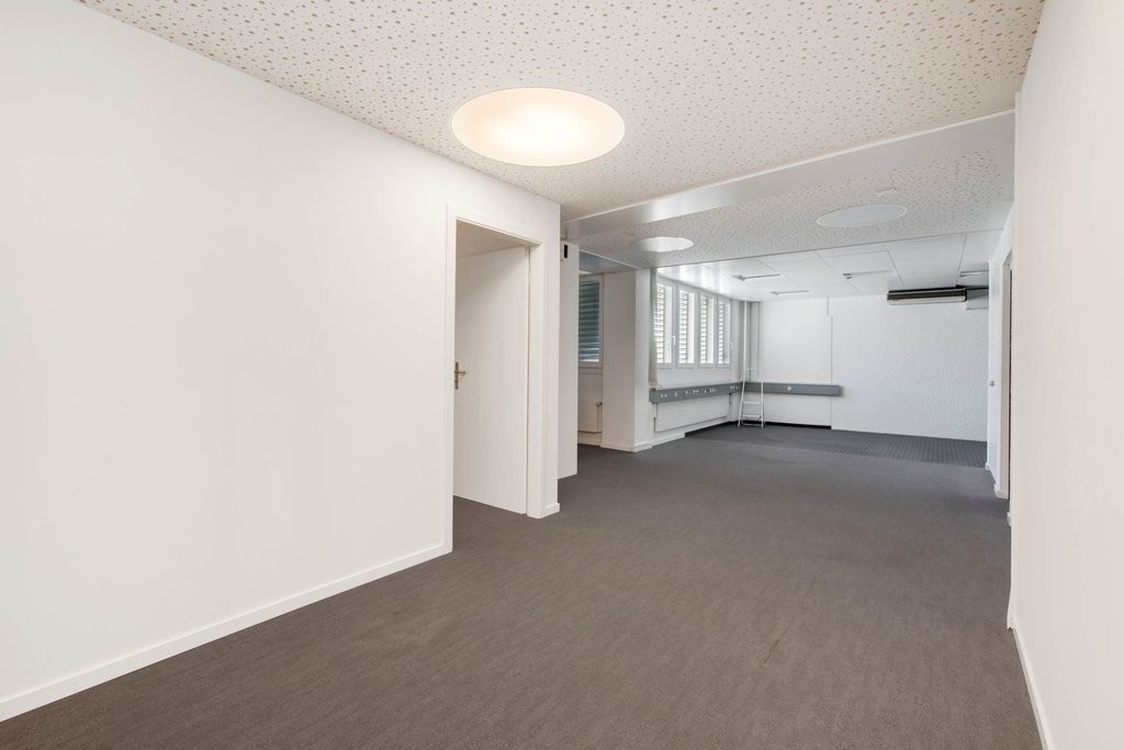 70m² office, photo 3 of 10