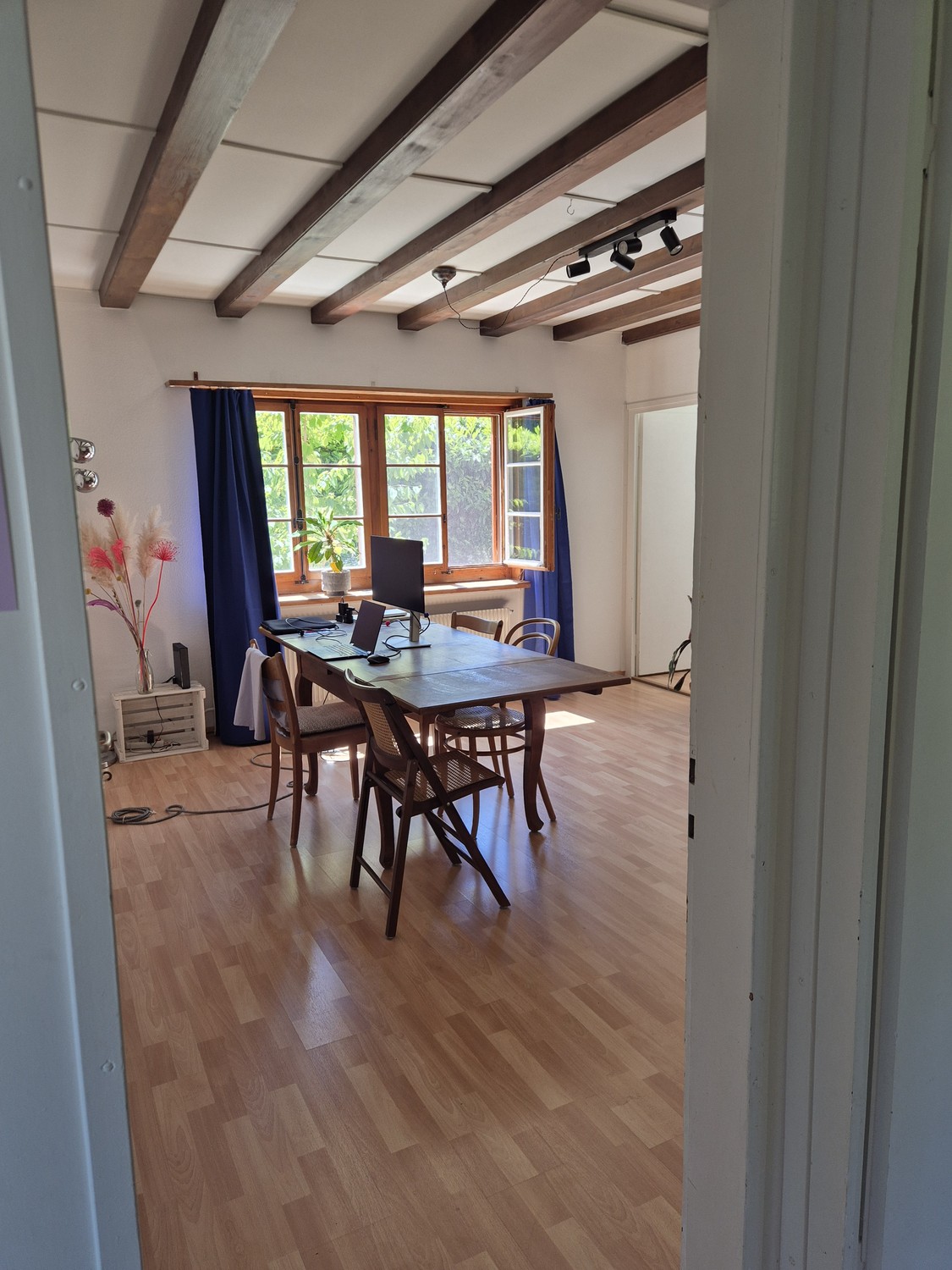 1 room single house, photo 1 of 10