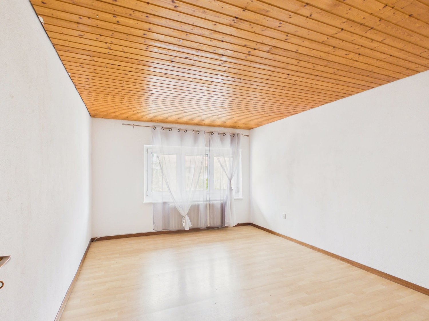 5 rooms apartment, photo 3 of 10