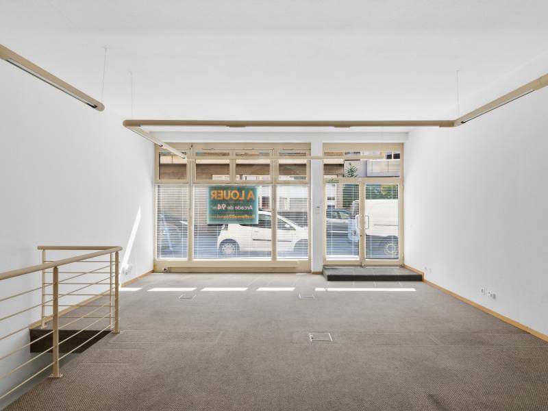 94m² arcade, photo 2 of 10